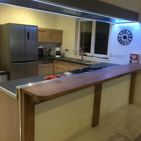 Le Clos Du Bannet Casa de Férias Givonne