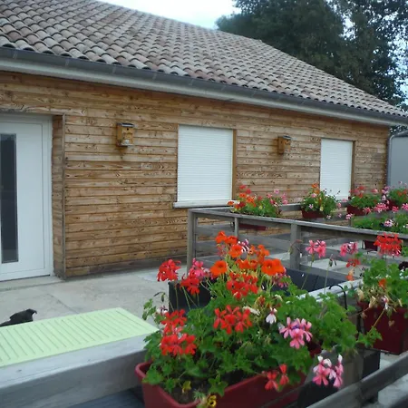 Le Clos Du Bannet Feriehus *