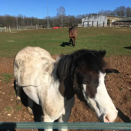 Le Clos Du Bannet Casa de Férias *
